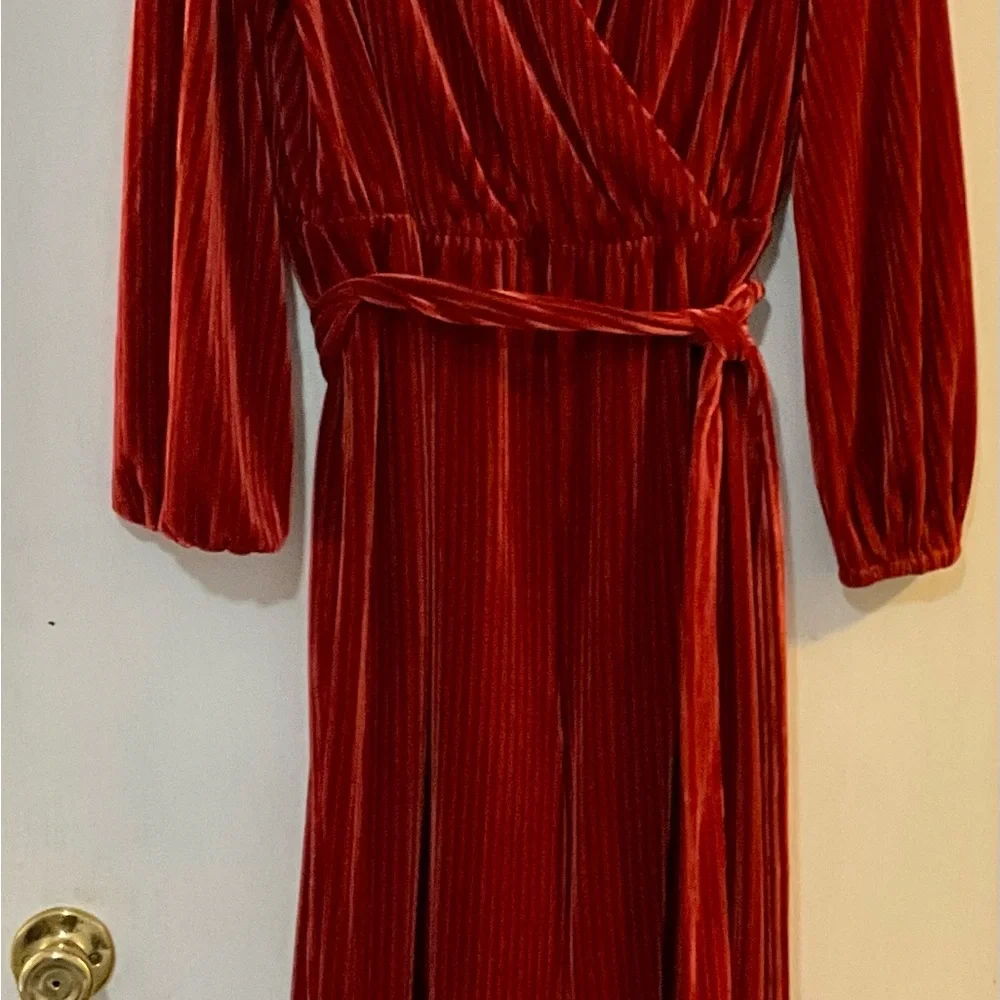 Ali and Jay  - Elegant Rust Velvet Wrap Dress - Picture 4 of 7